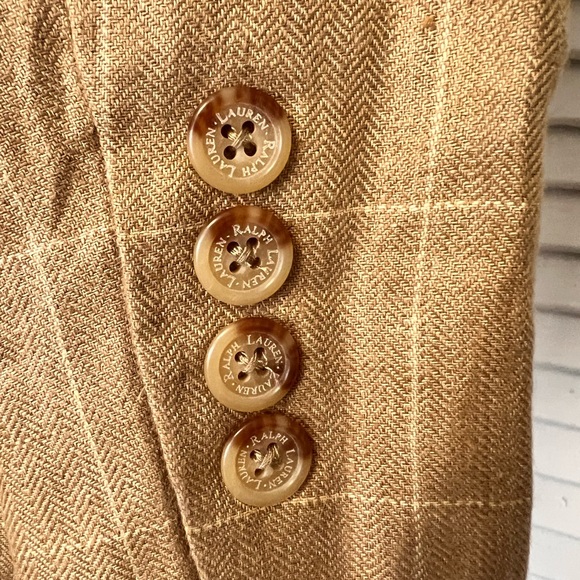 Lauren - Ralph Lauren 100% linen blazer. - Picture 7 of 8